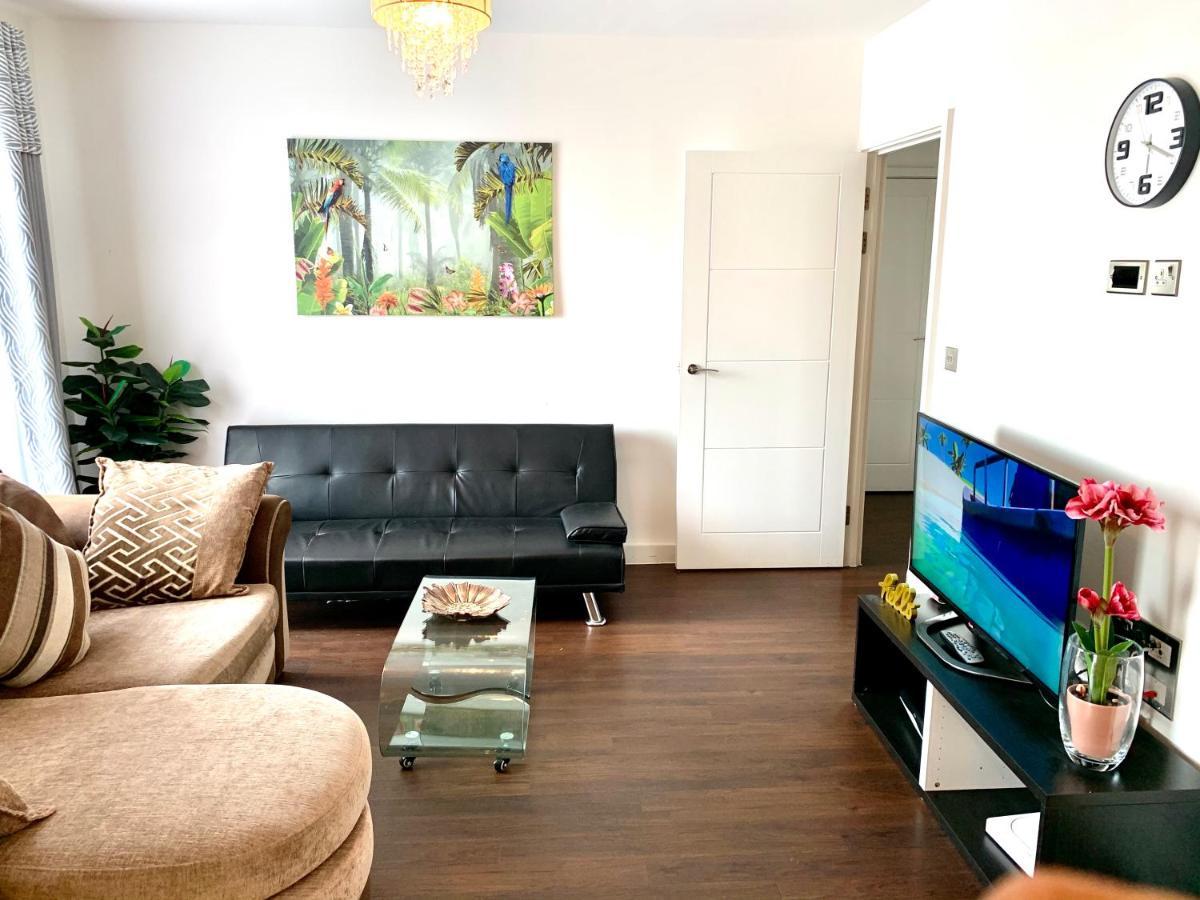 2-Bedrooms Modern Apartment Next To Velodrome, Lounge, Balcony, Parking, Abba Londres Exterior foto
